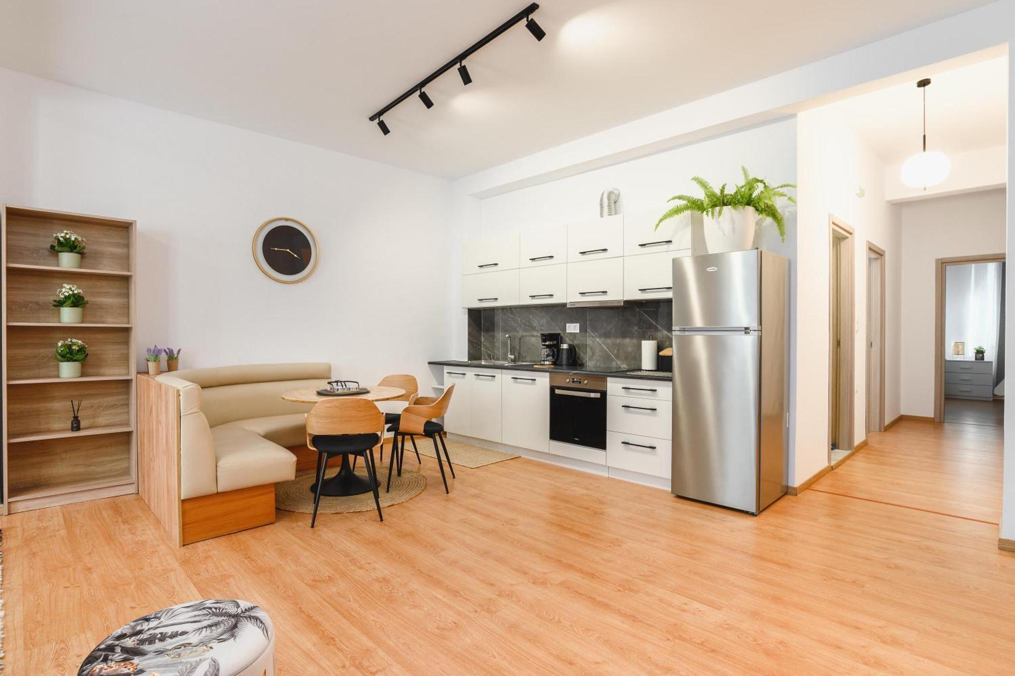 Mandraki City Center Apartments Rhodes City Εξωτερικό φωτογραφία